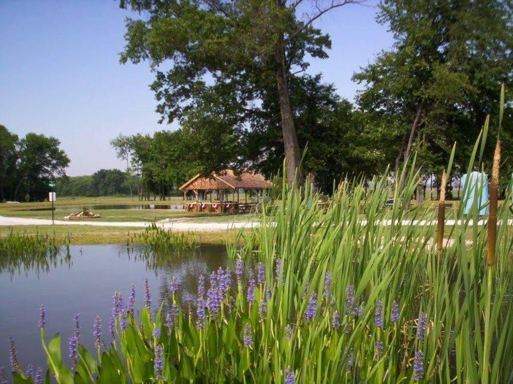 Pleasant Grove Farm Llc Hotel Lyons Eksteriør billede