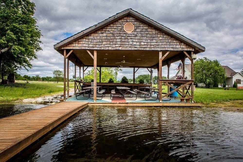 Pleasant Grove Farm Llc Hotel Lyons Eksteriør billede